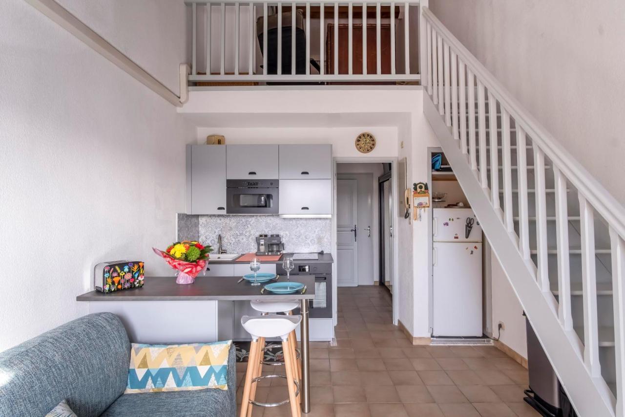 Chabine - Avec Terrasse Apartment Martigues Exterior photo